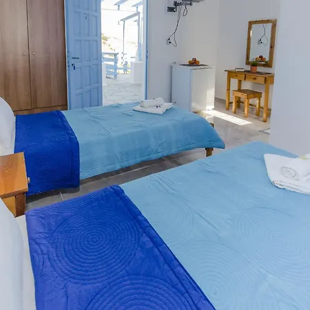 Thalassopetra Spiaggia di Agia Kiriaki