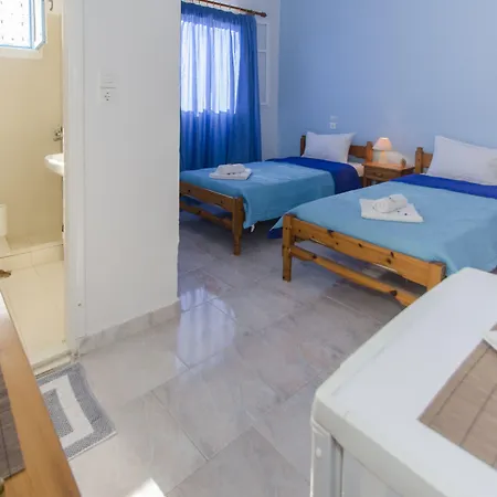 Thalassopetra Agia Kiriaki Beach (Milos)