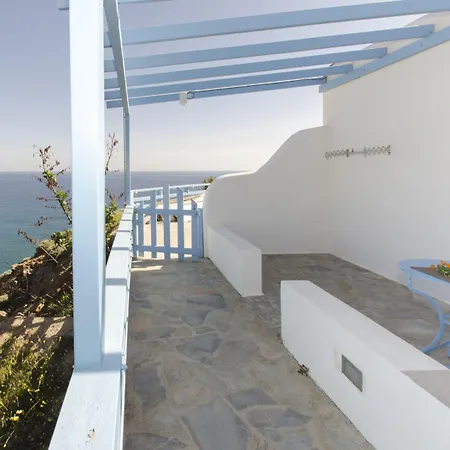 Thalassopetra 2* Agia Kiriaki Beach (Milos)